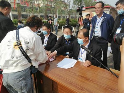 膠州市：公證服務(wù)進(jìn)基層 便民利民“零距離”