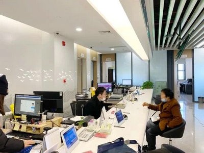 當事人內(nèi)心糾結 公證員耐心化解