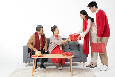 出國(guó)探親辦理公證認(rèn)證