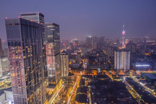 出國(guó)旅游親屬關(guān)系在成都怎么辦理公證認(rèn)證？